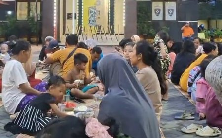 Dapur Berkah Ramadan Polsek Pakal: 600 Porsi Buka Puasa untuk Warga di Surabaya