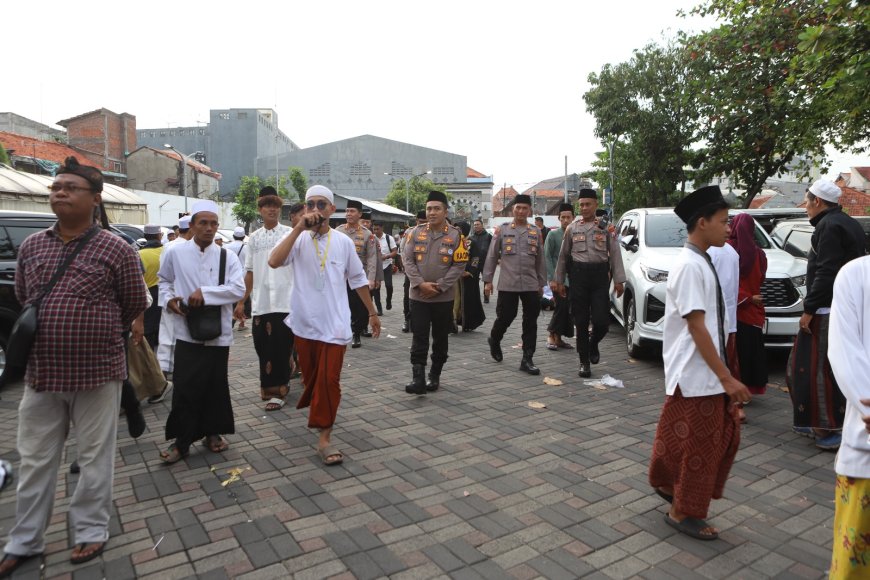 Polres Pelabuhan Tanjungperak Libatkan 209 Personel Layani Haul Ke-549 Sunan Ampel