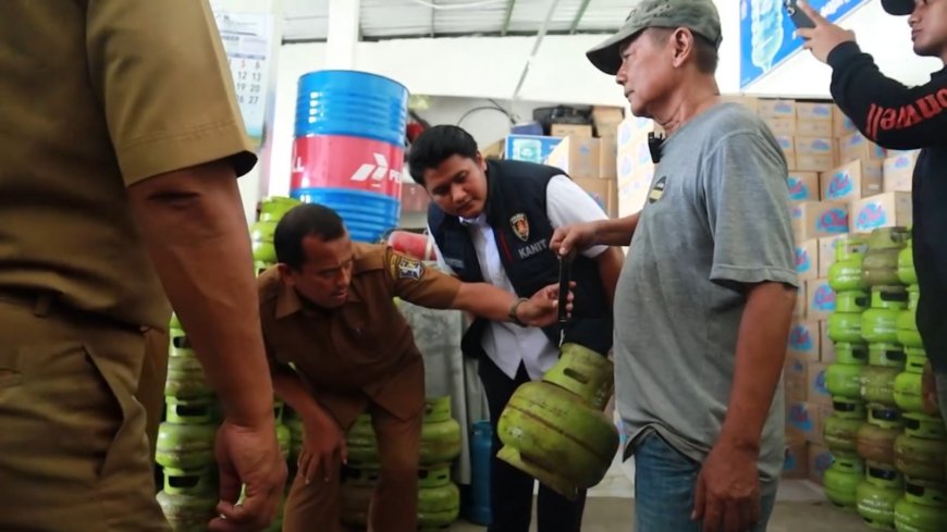 Satgas Pangan Polres Tanjungperak Pastikan Stok Bapokting Aman Jelang Ramadhan