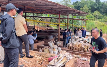 Polri Bongkar Penambangan Ilegal dan Penyelundupan Pasir Timah ke Malaysia, 7 Tersangka Diamankan