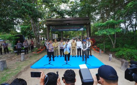 Kapolri-Titiek Soeharto Tinjau Tesso Nilo, Pastikan Konservasi Gajah Aman