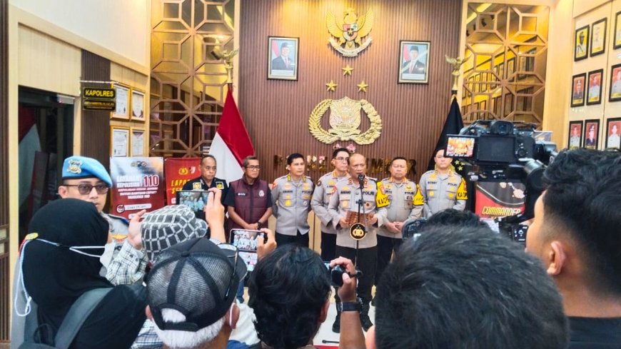 Polda Jatim Pastikan Situasi Terkendali dan Tidak Ada Korban Jiwa pasca Ledakan di Masjid Jember